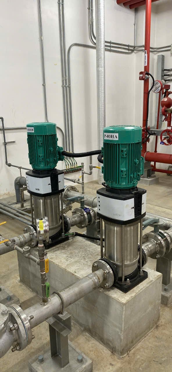 Bơm trục đứng Wilo Helix - P-0101A/B