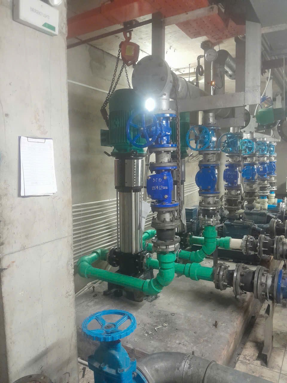 Thay bơm trục đứng Wilo - Phòng bơm cấp nước